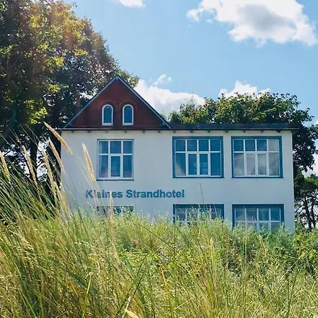 Apartment Kleines Strandhotel 3*