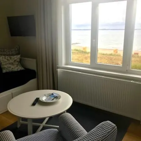 Apartment Kleines Strandhotel 3*